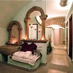 Castello Della Castelluccia Hotel