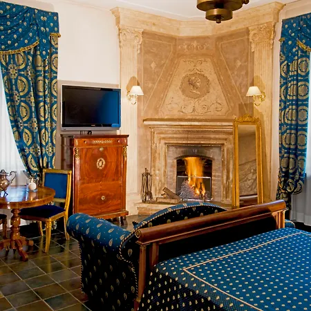 Castello Della Castelluccia 4* Róma