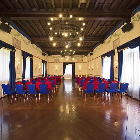 Castello Della Castelluccia Szálloda 4*