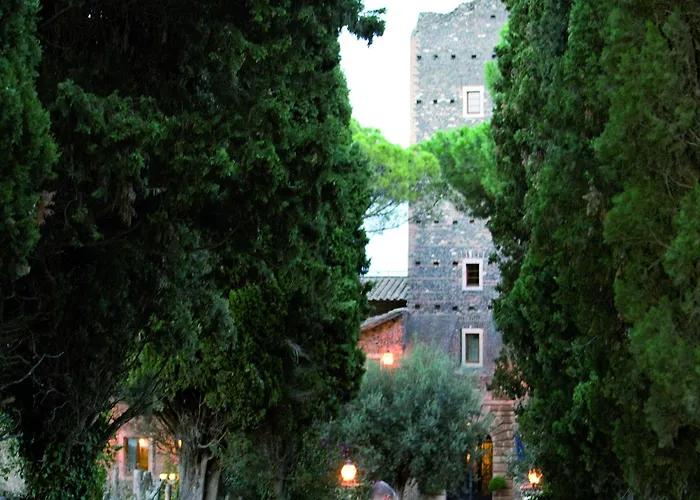 Castello Della Castelluccia Szálloda 4*