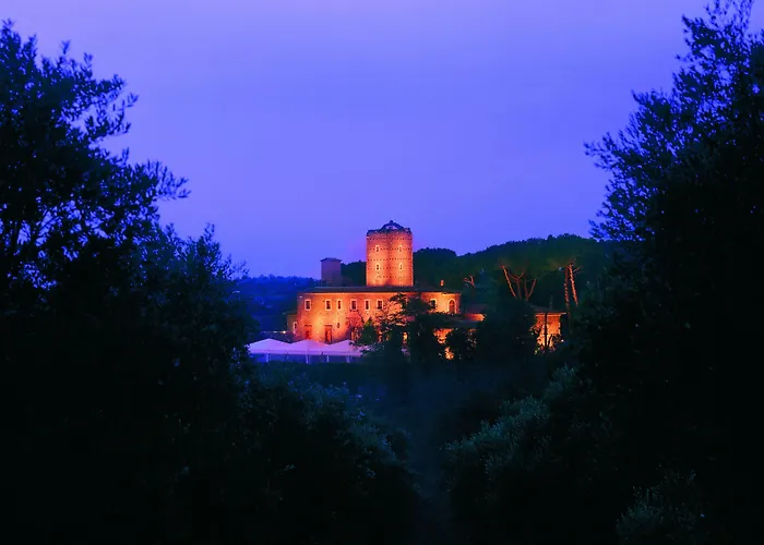 Castello Della Castelluccia Hotel 4*