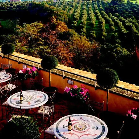 Castello Della Castelluccia Hotel Roma