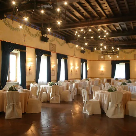 Castello Della Castelluccia Отель 4*